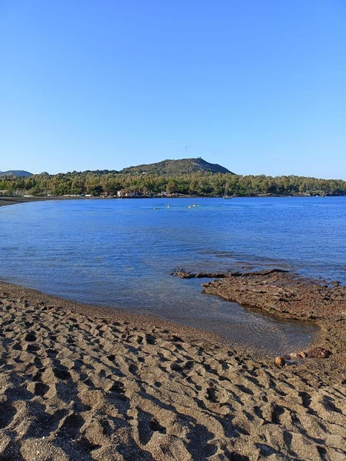 Menichetta Bilo 5 Posti Con Piscina Gratuita Dal 13 Luglio Al 1 Settembre Apartment Vulcano  Exterior photo
